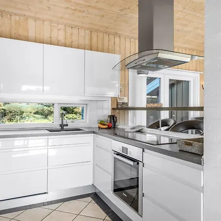 Peder - 700m From The Sea By Interhome Feriehus