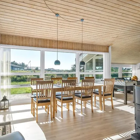 Peder - 700m From The Sea By Interhome Feriehus Løkken