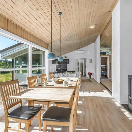Peder - 700m From The Sea By Interhome Feriehus